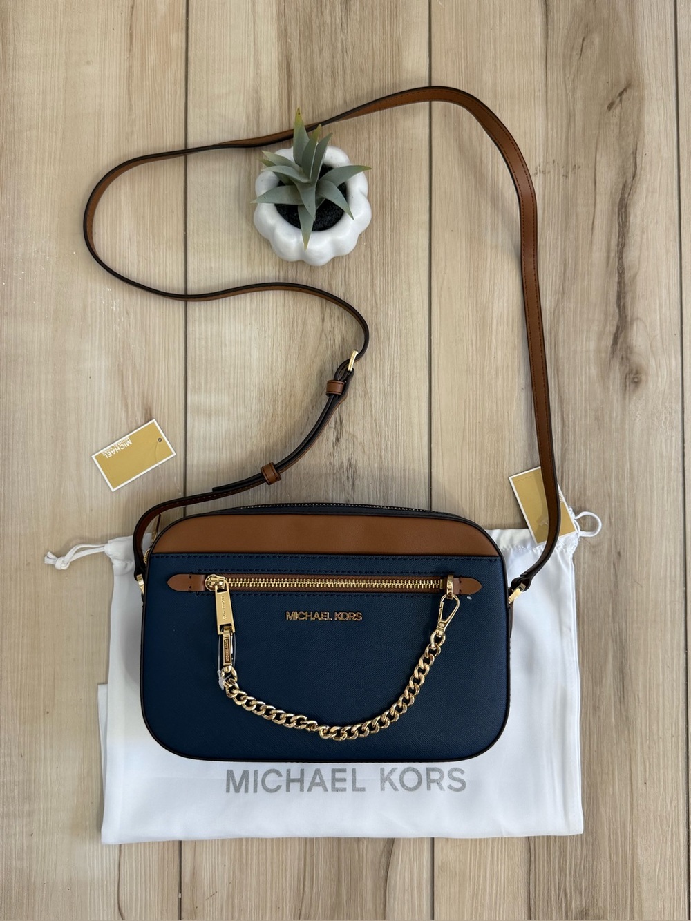 2 pcs MICHAEL KORS Chain Crossbody Bag & Dust Bag NWT - Navy